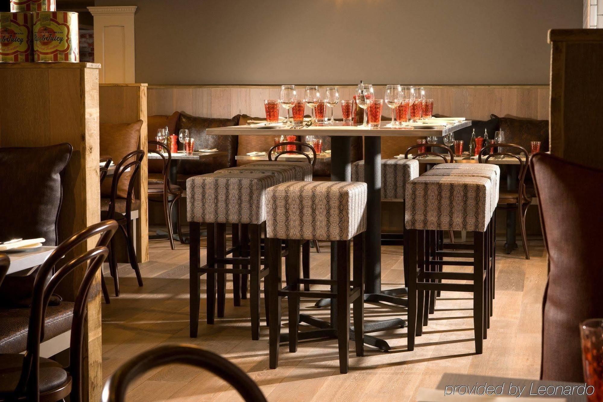 Village Hotel Cardiff Eksteriør billede
